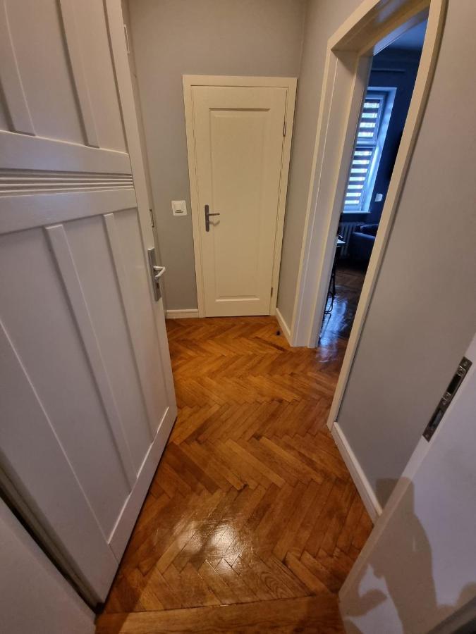 Apartment Duo